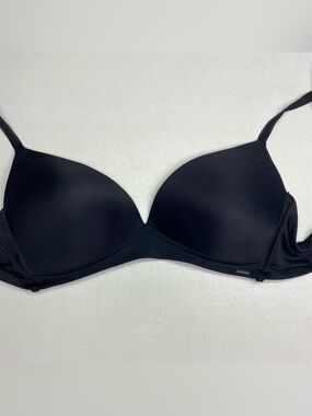 La Vie en Rose Black Wireless Push-Up Plunge Bra 36B *P1037